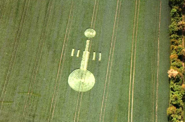 crop circles 2021 - Page 2 Chilcomb-Farm-Cheesefoot-Head23-5-1990